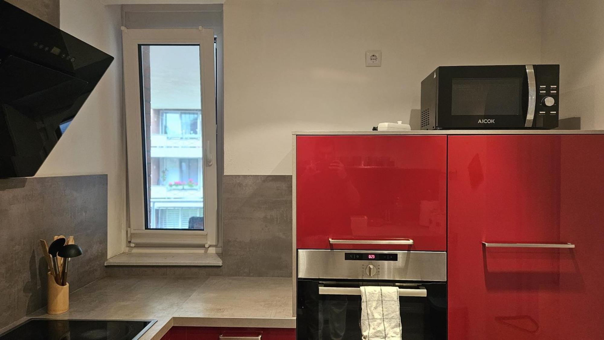80 M2 Moderne Und Zentrale In Mit Eigenem Parkplatz Hannover