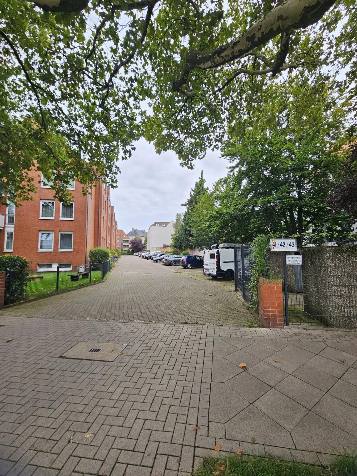 80 M2 Moderne Und Zentrale In Mit Eigenem Parkplatz Hannover