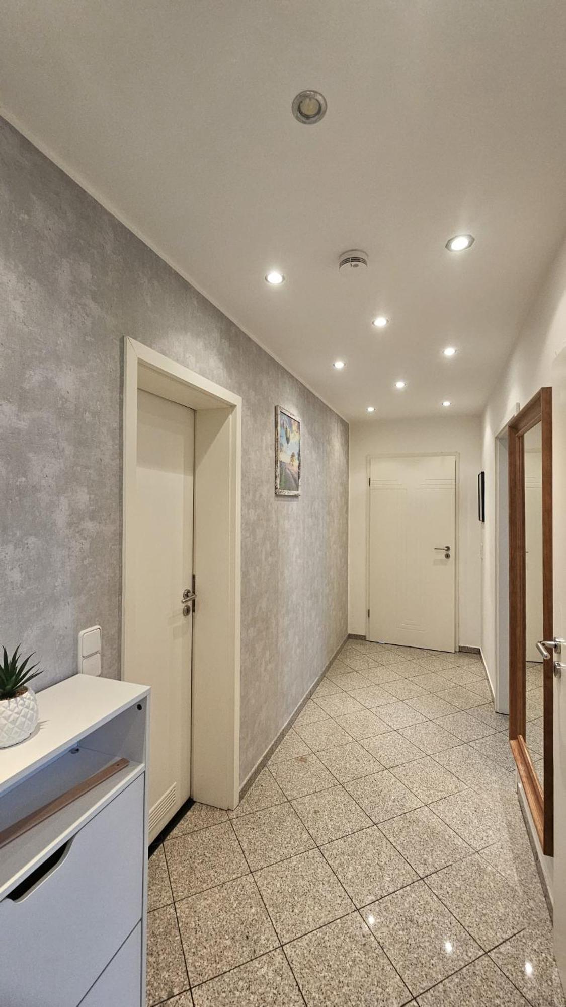 80 M2 Moderne Und Zentrale In Mit Eigenem Parkplatz Apartment