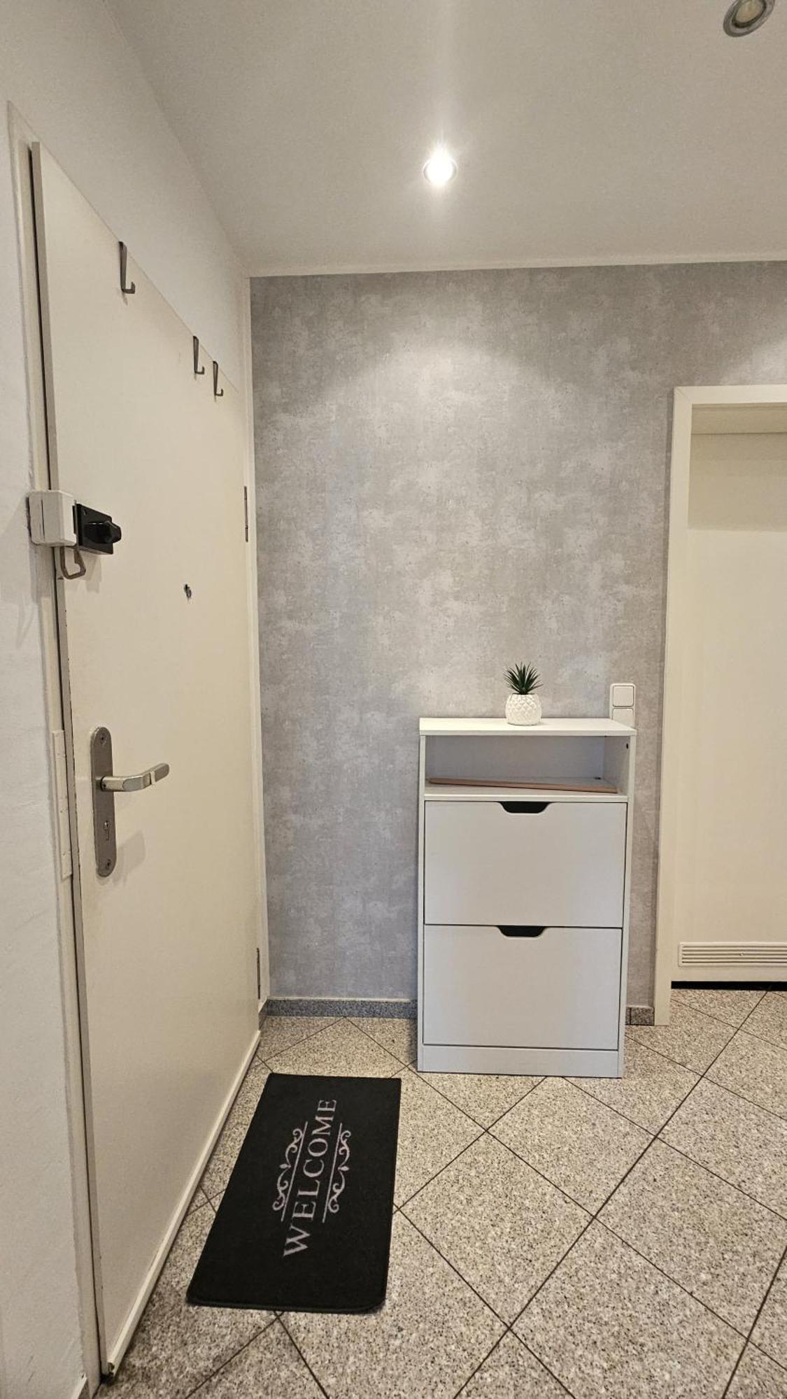 80 M2 Moderne Und Zentrale In Mit Eigenem Parkplatz Hannover